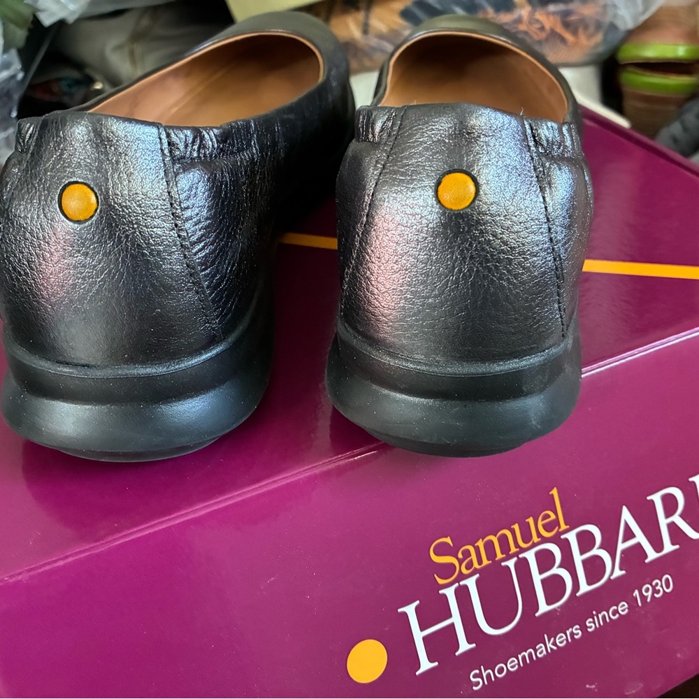 Samuel Hubbard Women's Shimmering Pewter Loafers - Picture 4 of 8